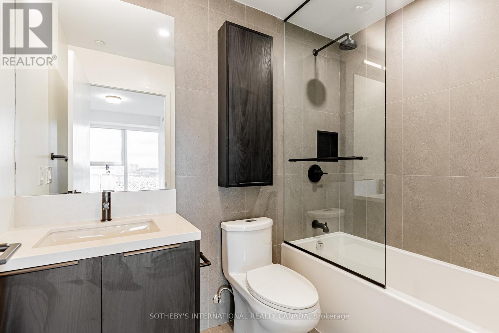 602 - 5 York Garden Way, Toronto, Ontario  M6A 2V1 - Photo 14 - W12649562