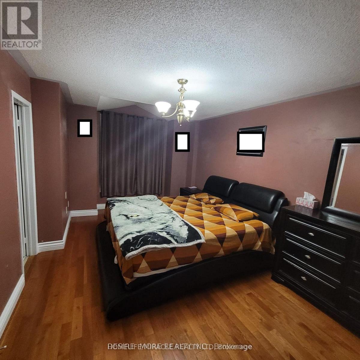67 Seaside Circle, Brampton, Ontario  L6R 2G8 - Photo 11 - W12649568