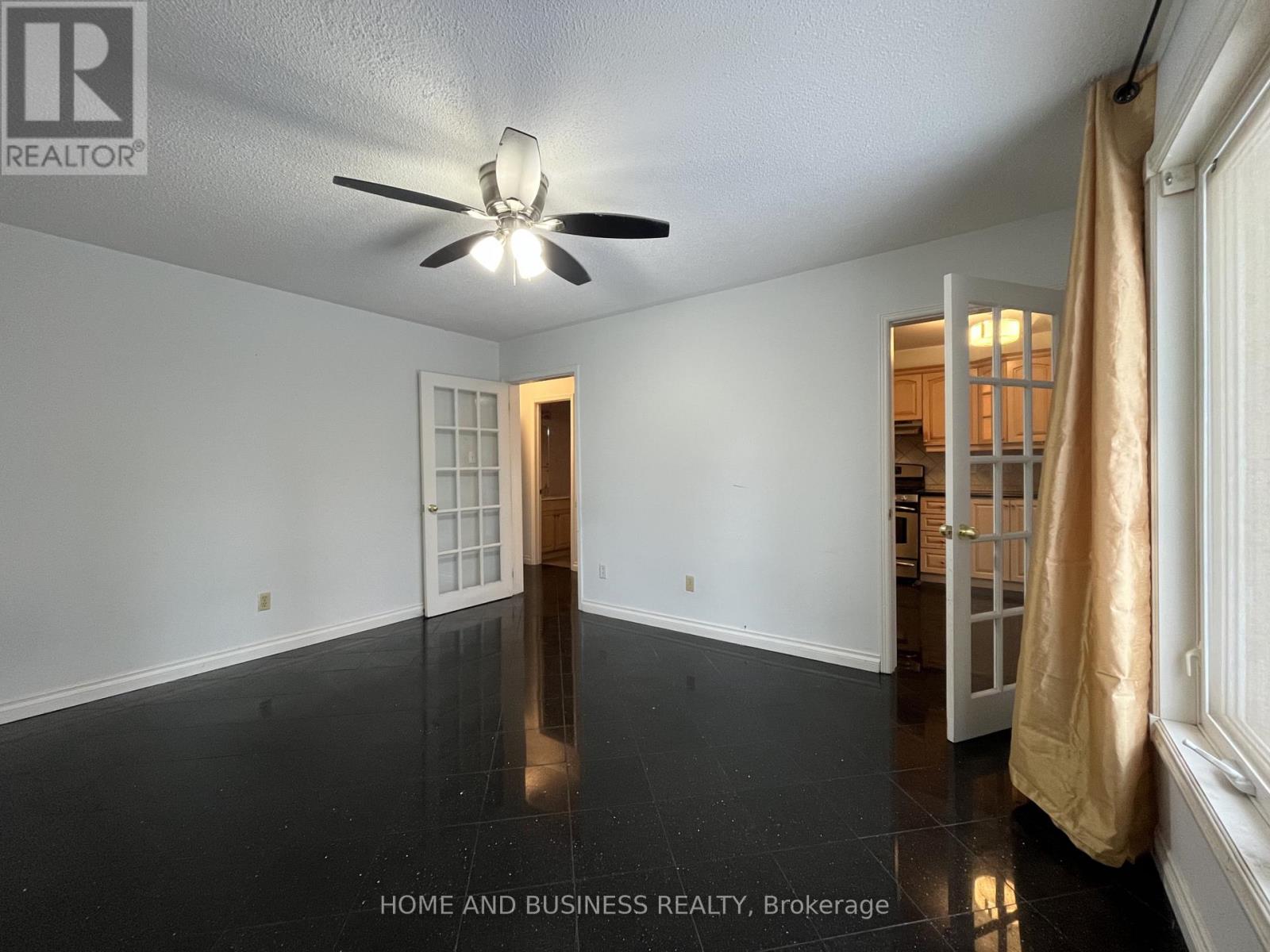 7132 Harding Crescent, Mississauga, Ontario  L5N 5P5 - Photo 10 - W12649570