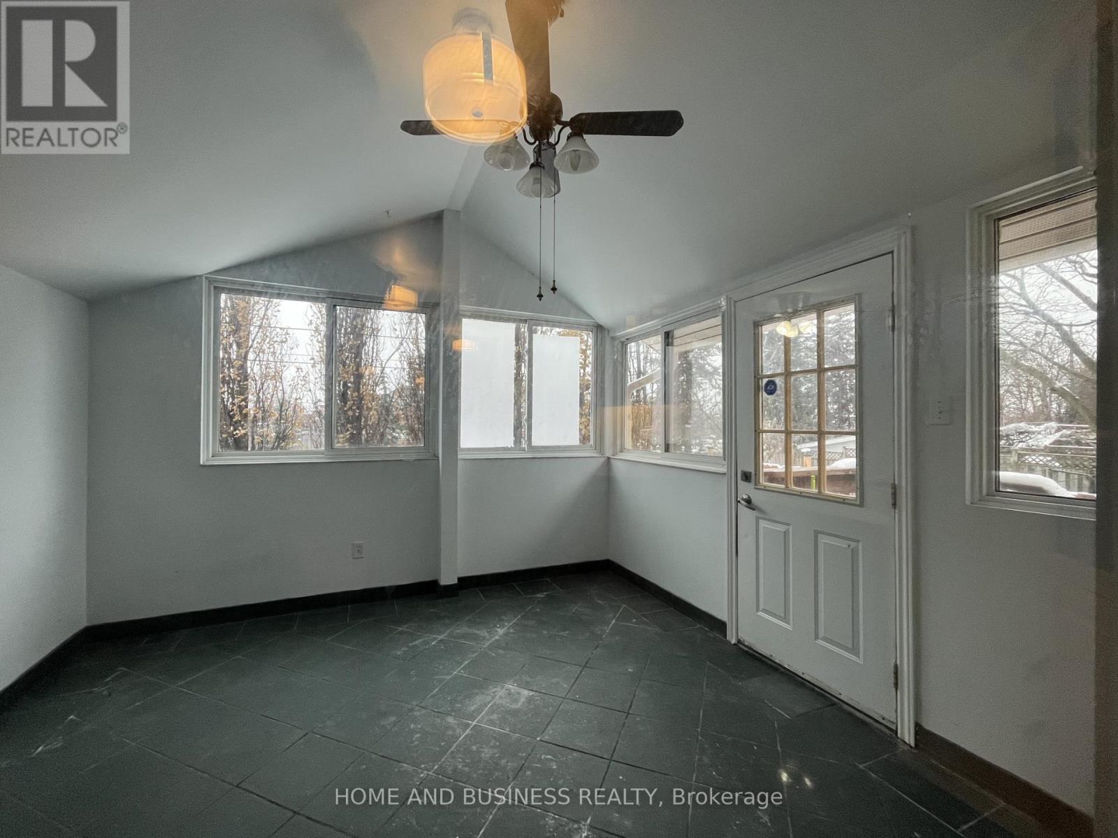 7132 Harding Crescent, Mississauga, Ontario  L5N 5P5 - Photo 12 - W12649570