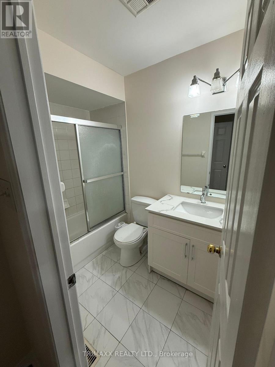 70 - 100 Brickyard Way, Brampton, Ontario  L6V 4L9 - Photo 12 - W12649572