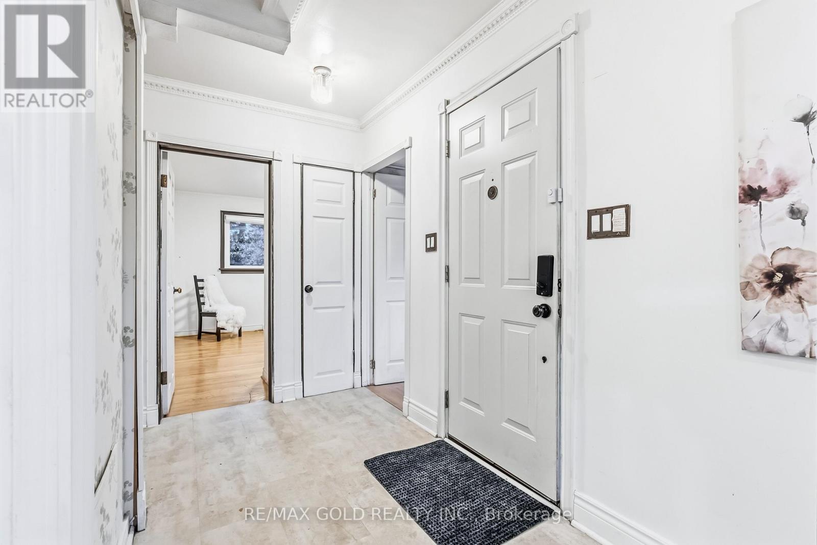 5921 Scott Street, Niagara Falls, Ontario  L2E 3B2 - Photo 14 - X12648582