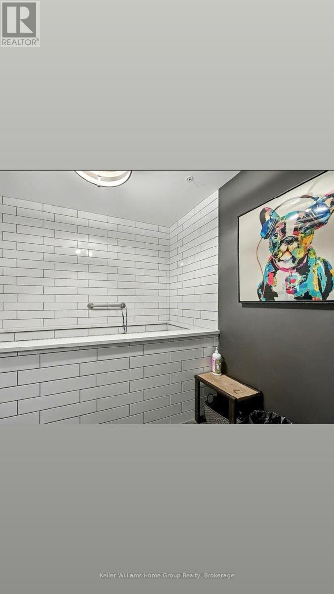 205 - 63 Arthur Street S, Guelph (St. Patrick's Ward), Ontario  N1E 0A8 - Photo 14 - X12649644