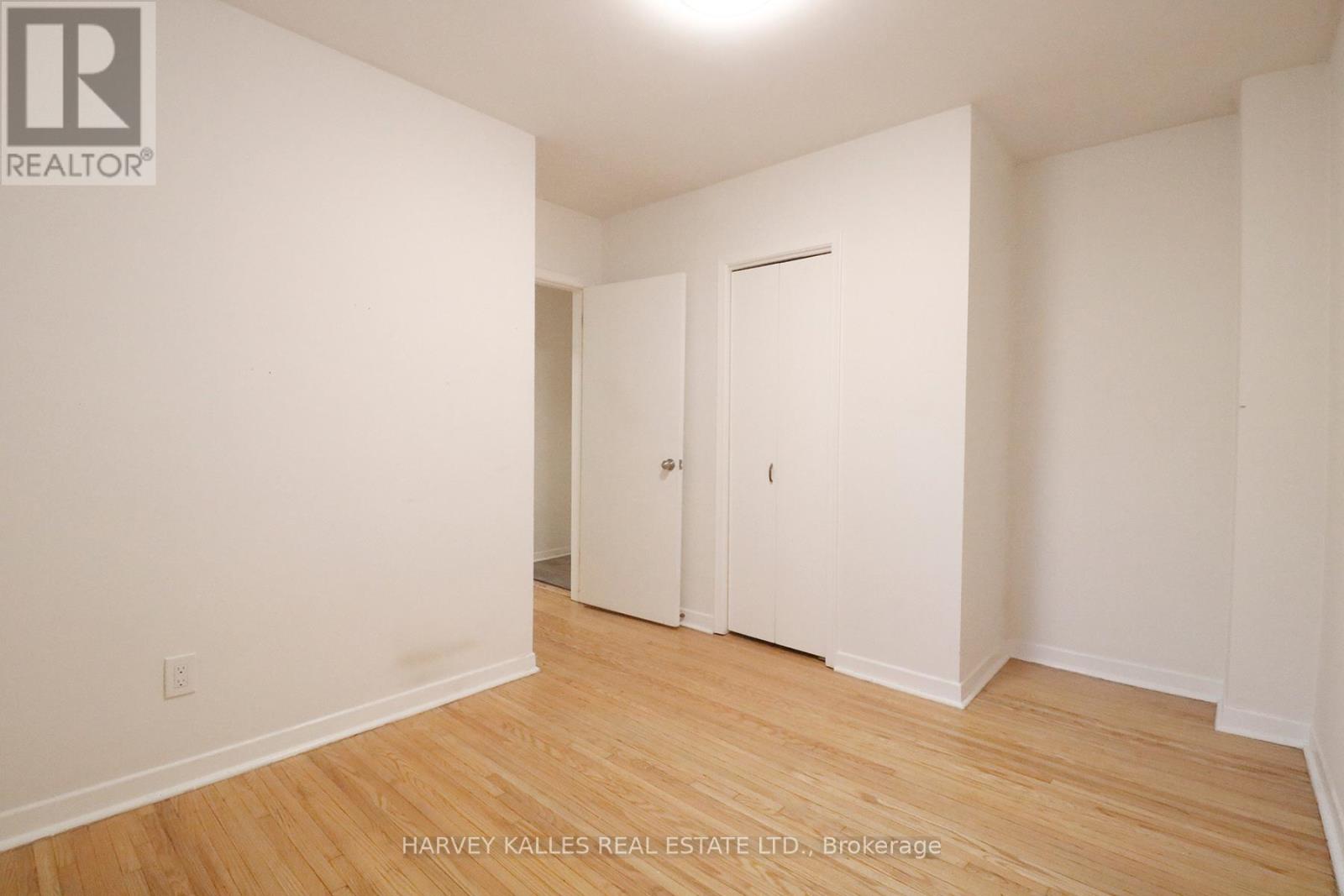 Main - 866 Davenport Road, Toronto, Ontario  M6G 2B6 - Photo 13 - C12649532