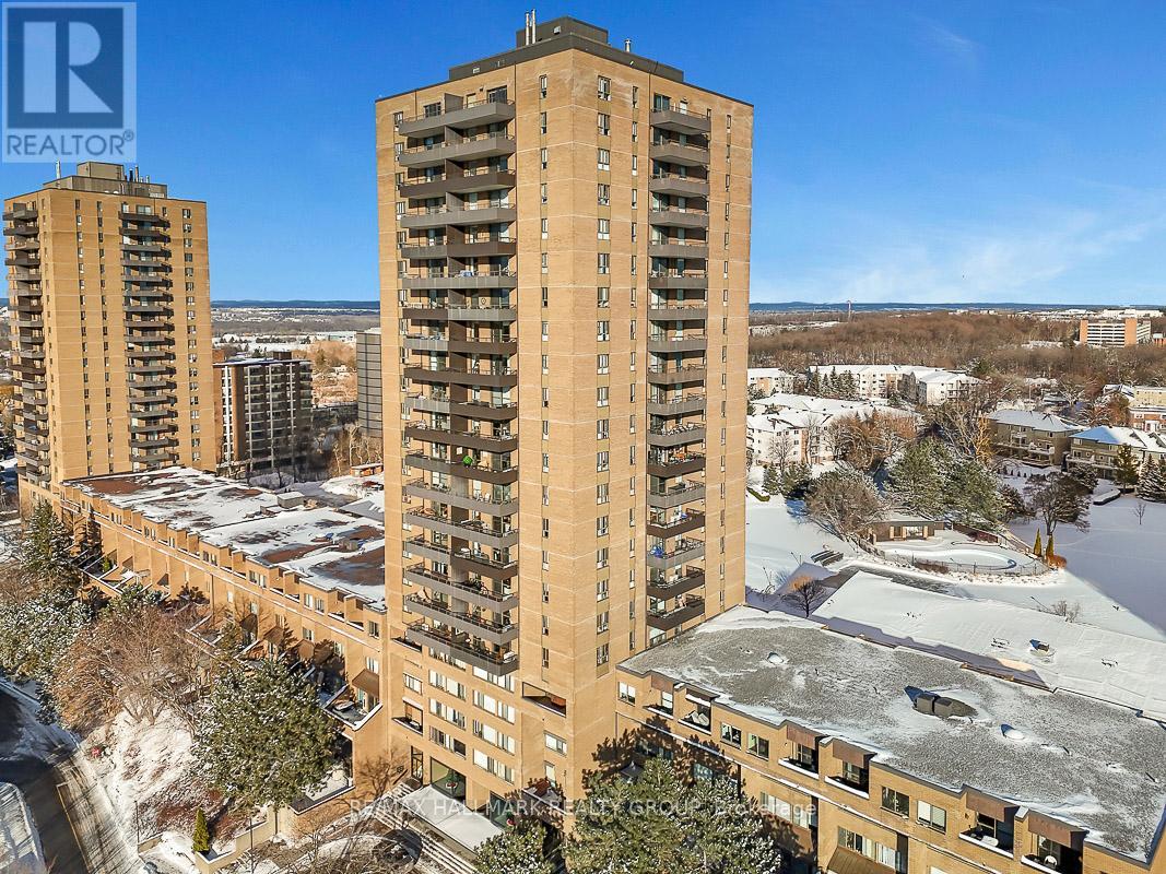 812 - 515 ST LAURENT BOULEVARD, Ottawa, Ontario
