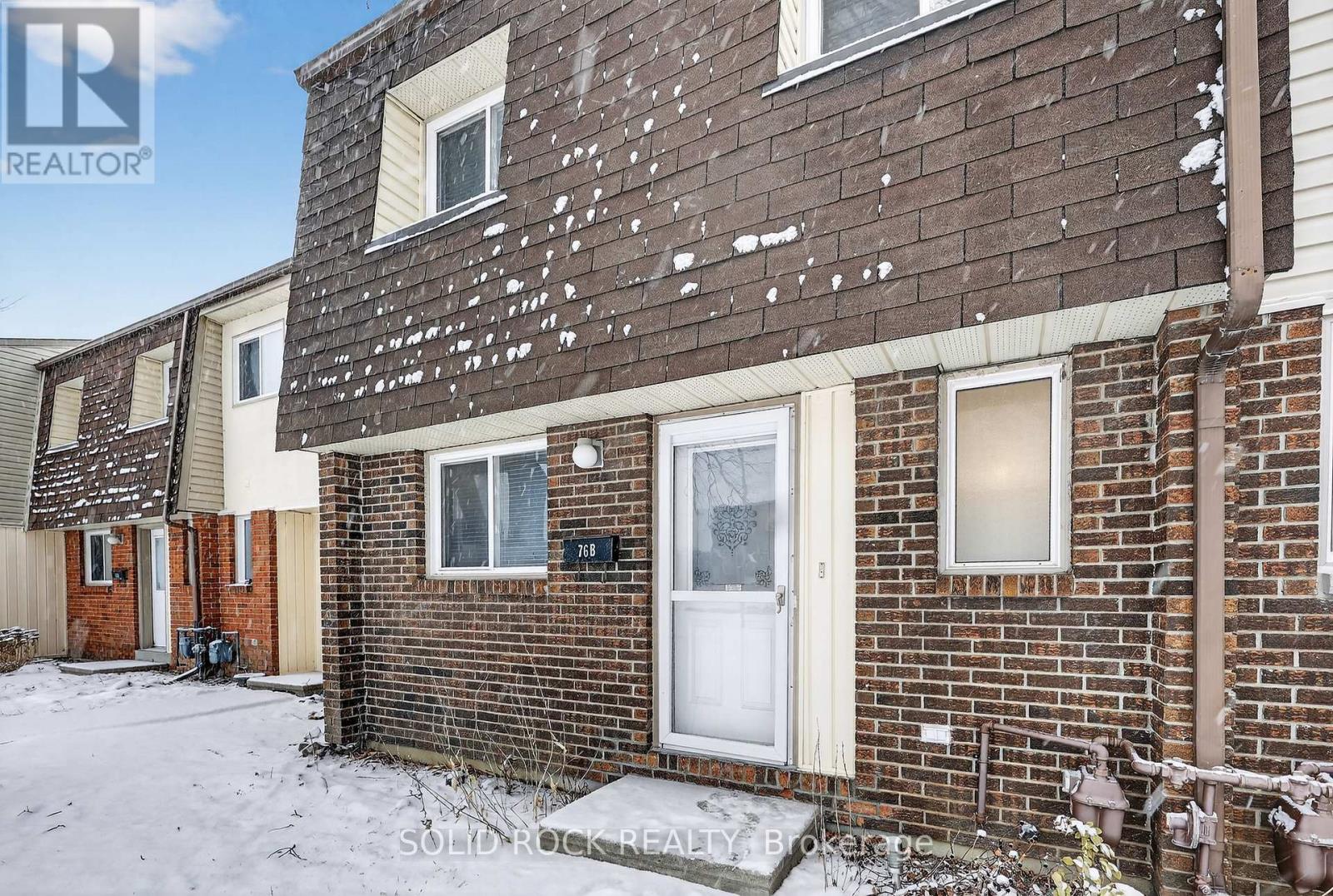 B - 76 Seyton Drive, Ottawa, Ontario  K2H 8W4 - Photo 2 - X12644972