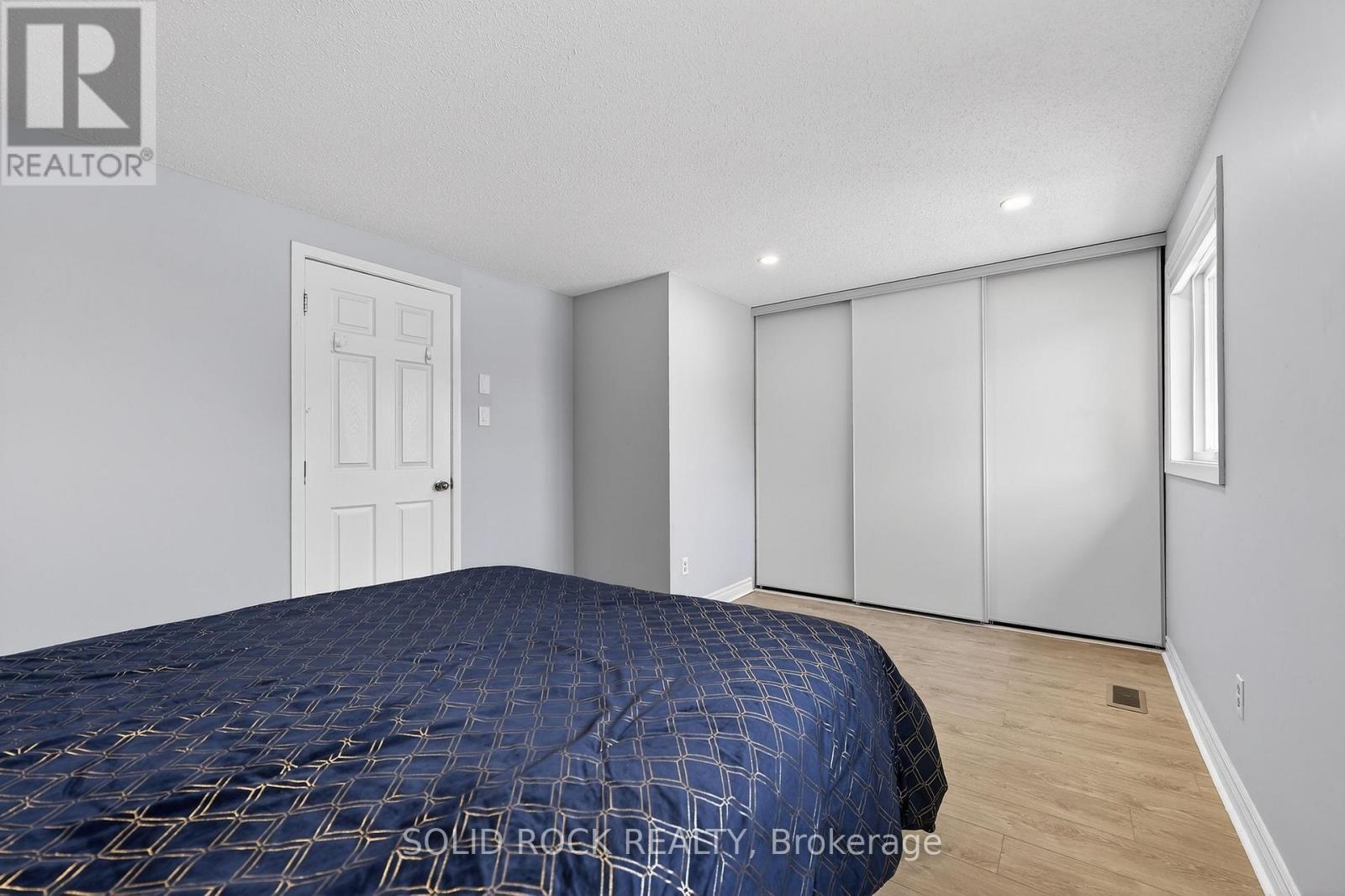 B - 76 Seyton Drive, Ottawa, Ontario  K2H 8W4 - Photo 30 - X12644972