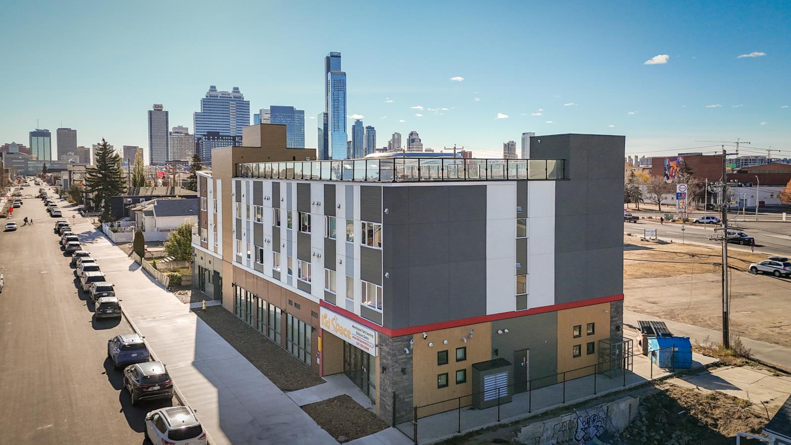 10882  98 Street, Edmonton, Alberta  T5H 2P5 - Photo 1 - 43688443