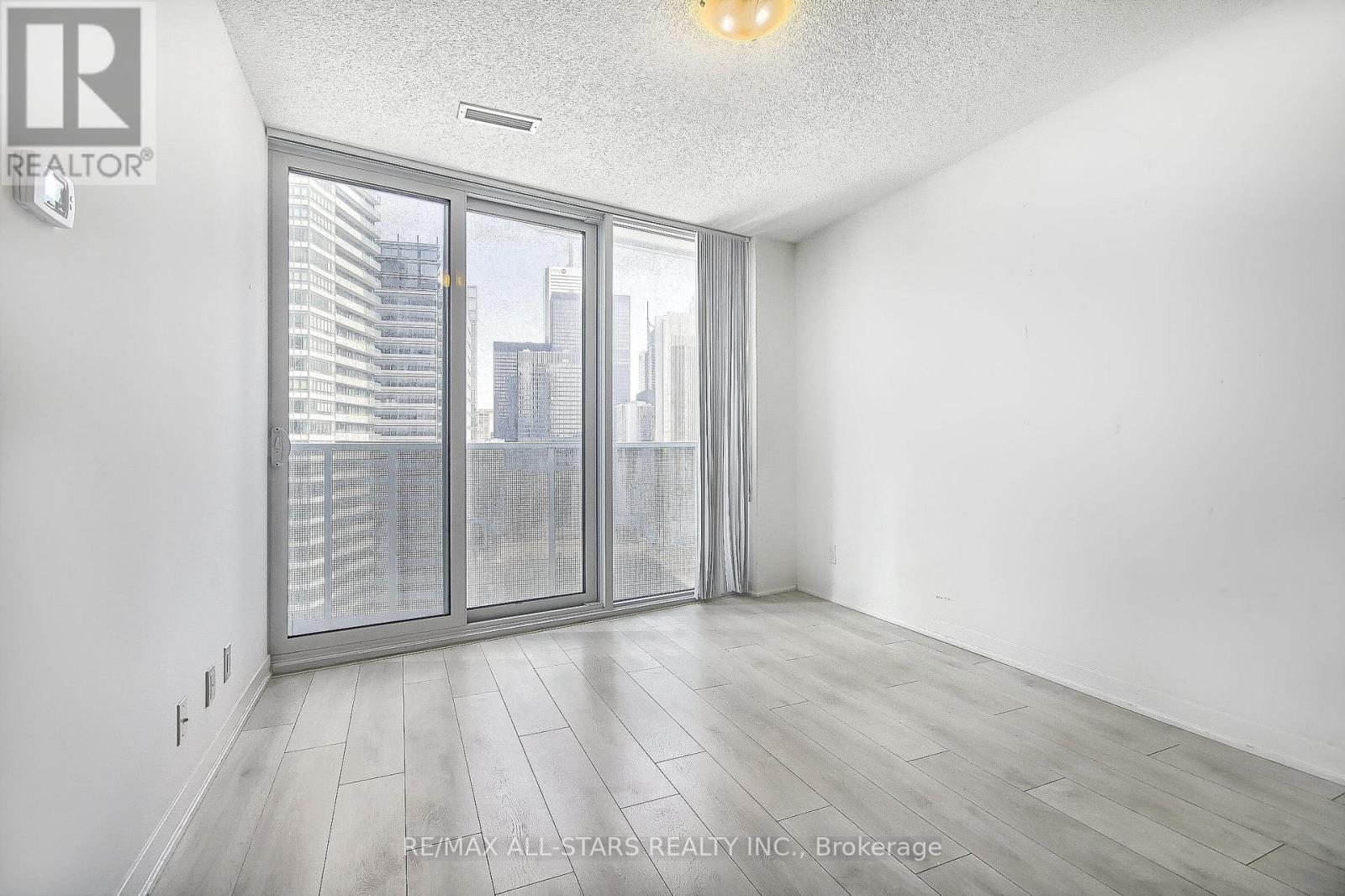 2803 - 100 Harbour Street, Toronto, Ontario  M5J 0B5 - Photo 24 - C12649586