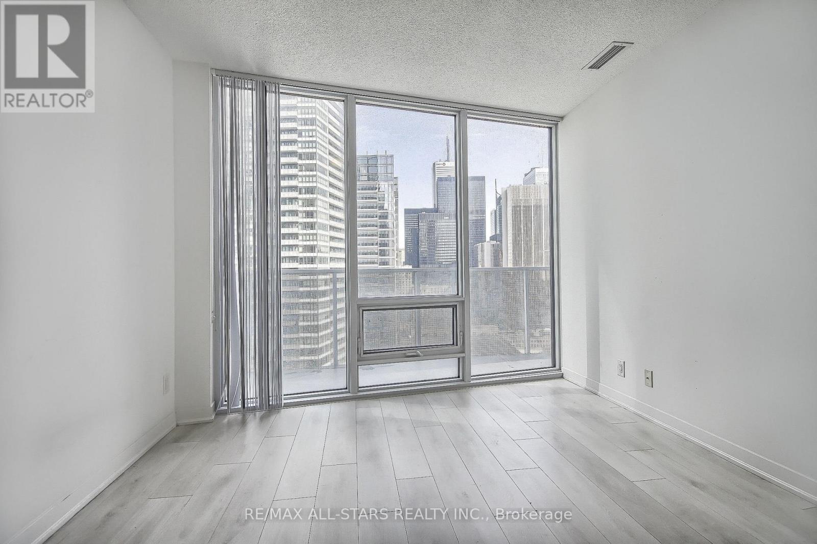 2803 - 100 Harbour Street, Toronto, Ontario  M5J 0B5 - Photo 29 - C12649586