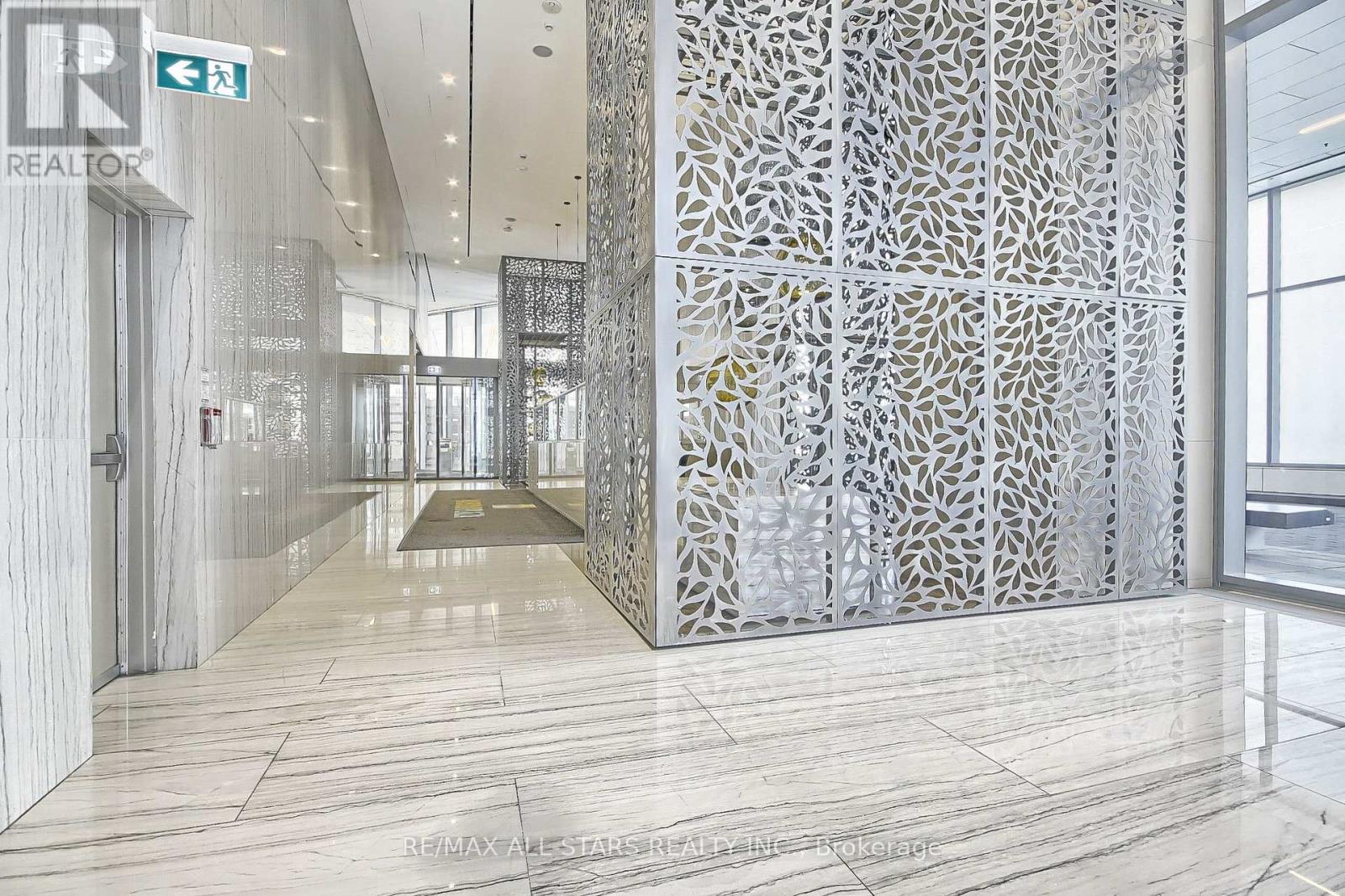 2803 - 100 Harbour Street, Toronto, Ontario  M5J 0B5 - Photo 6 - C12649586