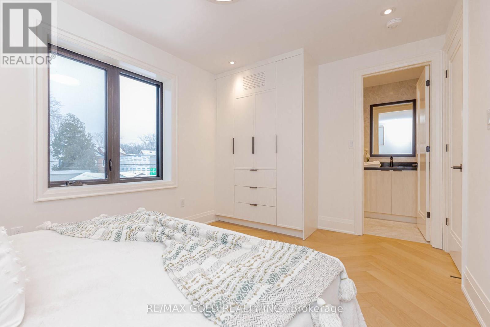 786 Euclid Avenue, Toronto, Ontario  M6G 2V4 - Photo 27 - C12649590