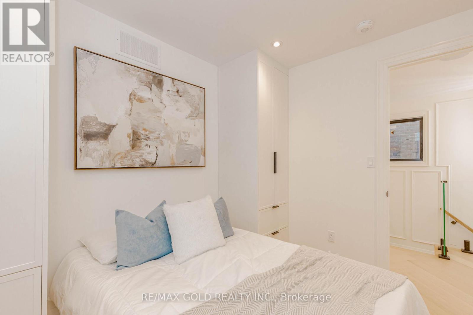 786 Euclid Avenue, Toronto, Ontario  M6G 2V4 - Photo 31 - C12649590