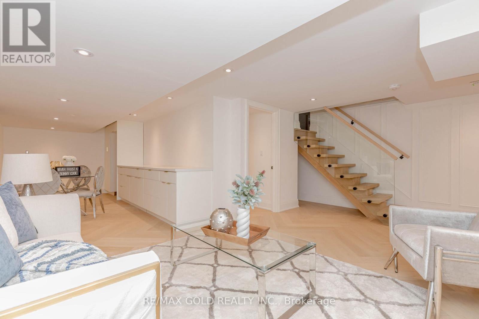 786 Euclid Avenue, Toronto, Ontario  M6G 2V4 - Photo 38 - C12649590