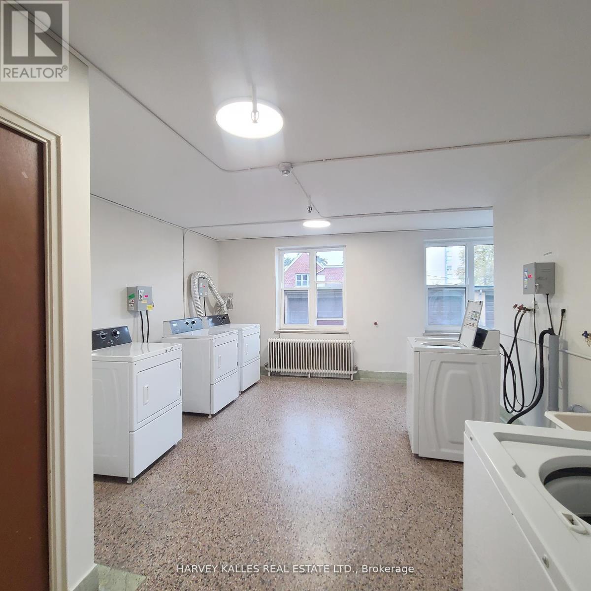 2 - 125 Shelborne Avenue, Toronto, Ontario  M6B 2M8 - Photo 9 - C12649646