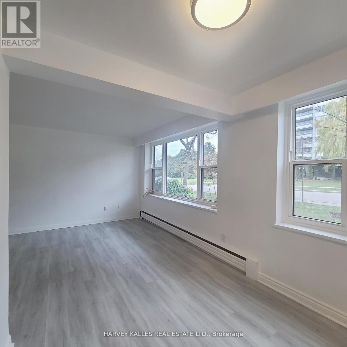 4 - 125 Shelborne Avenue, Toronto, Ontario  M6B 2M8 - Photo 3 - C12649308