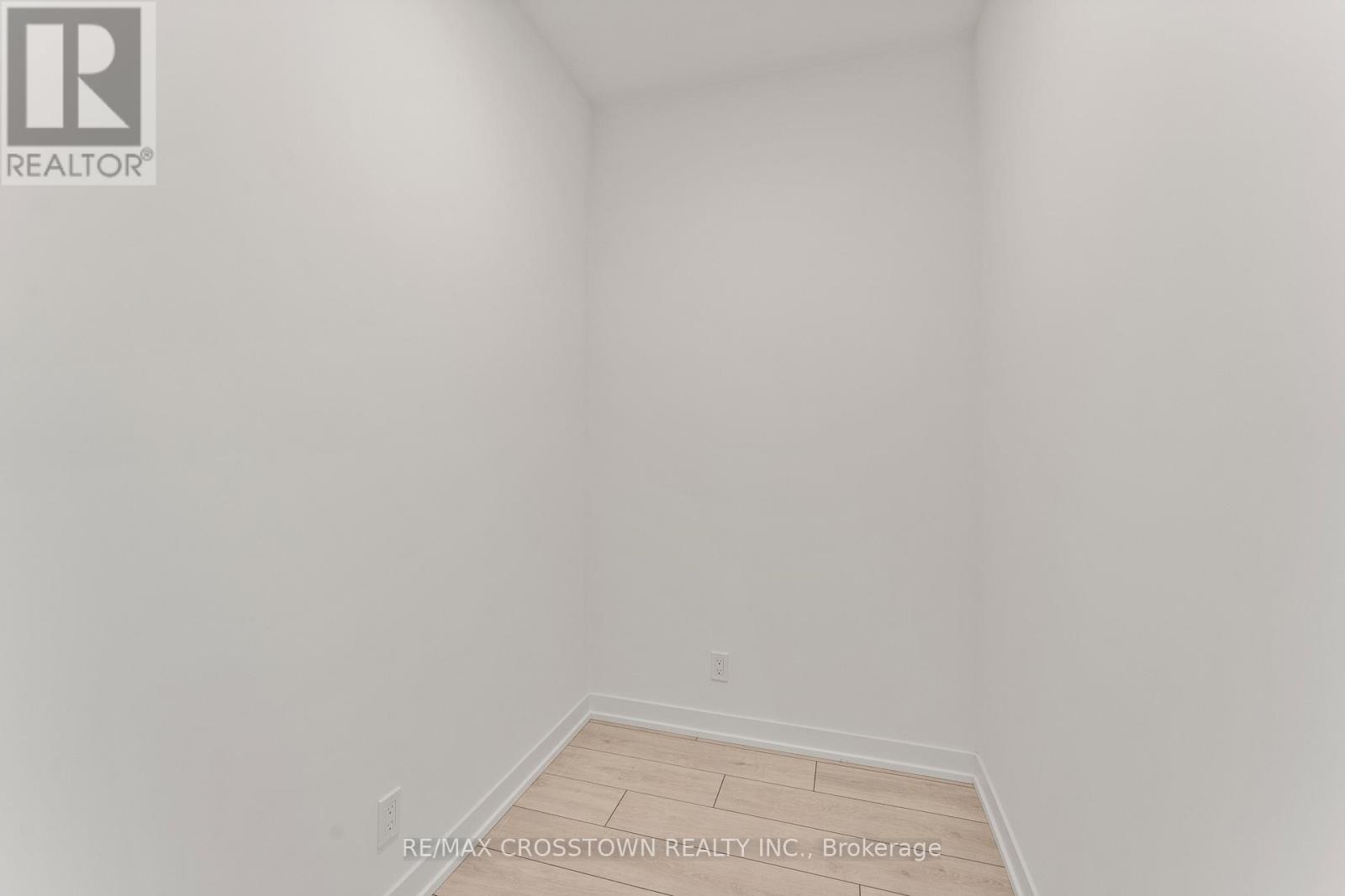 1710 - 39 Mary Street, Barrie (City Centre), Ontario  L4N 1S9 - Photo 11 - S12649584