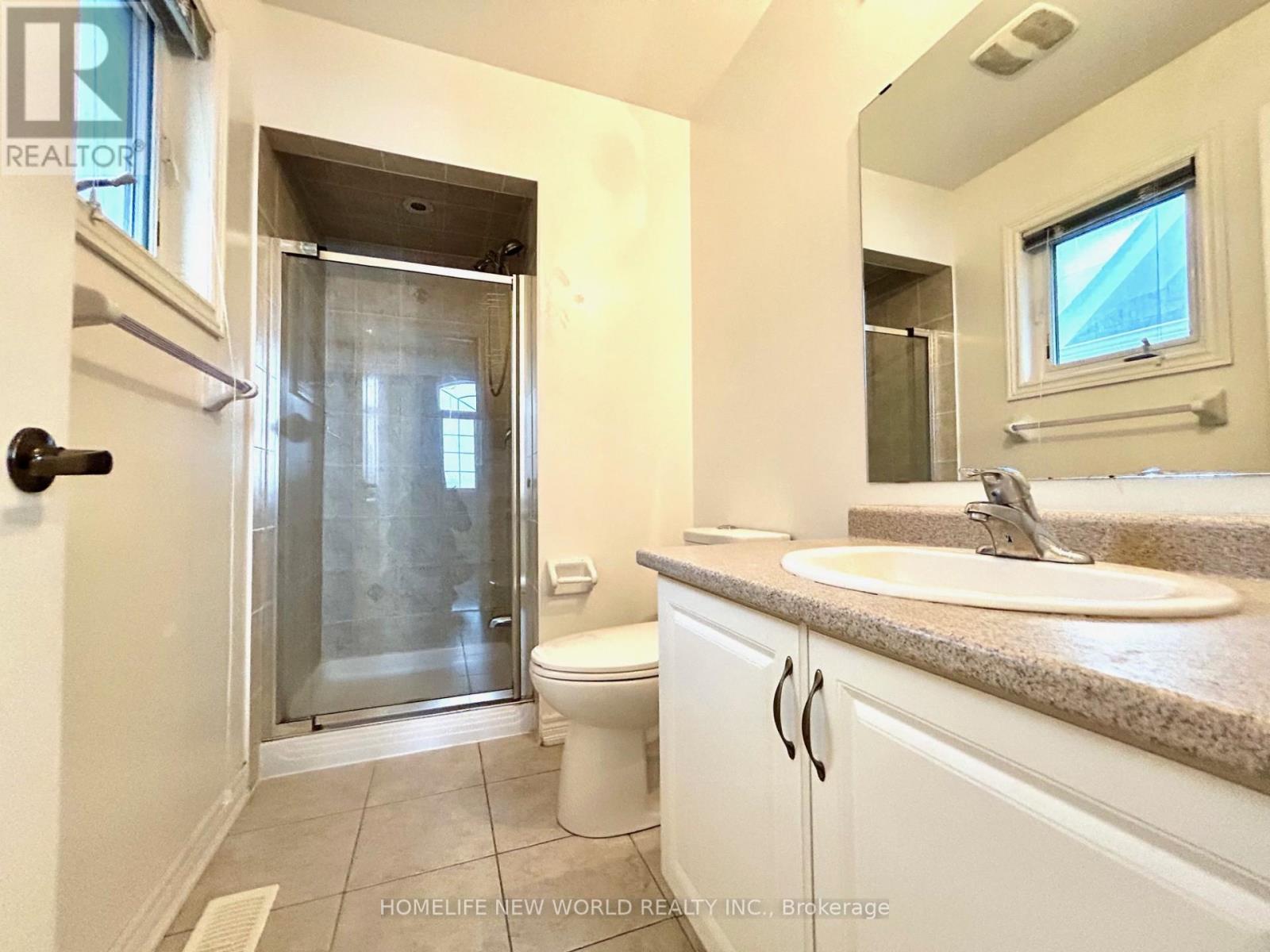 64 Thomas Foster Street, Markham, Ontario  L6C 2N6 - Photo 18 - N12499694