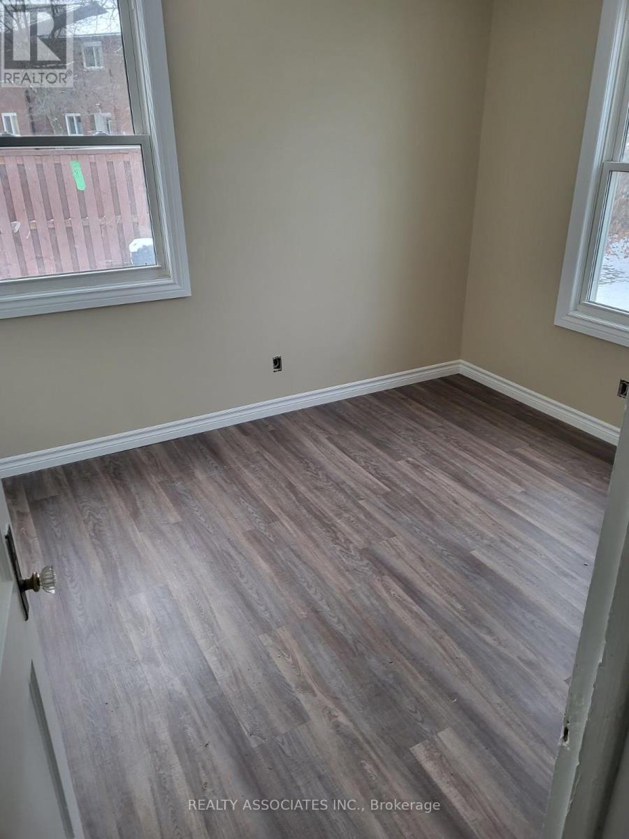 121 Grey Rd 17b, Owen Sound, Ontario  N4K 5R8 - Photo 15 - X12123343