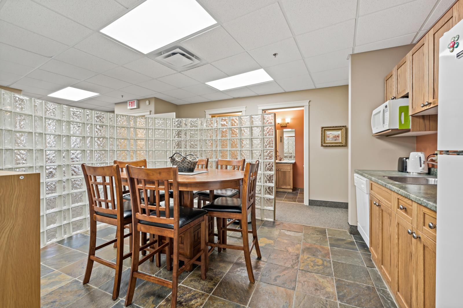 150  Chippewa Road, Sherwood Park, Alberta  T8A 6A2 - Photo 7 - 43688825