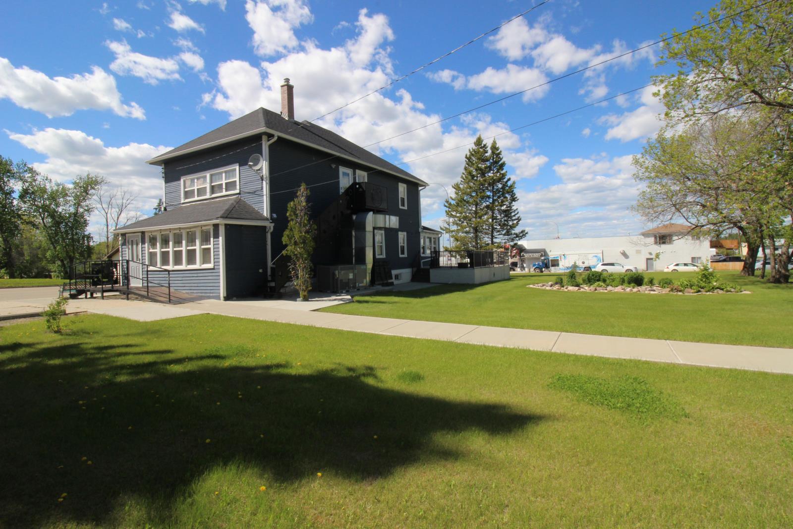 4705  50 Street, Mayerthorpe, Alberta  T0E 1N0 - Photo 32 - 43689122