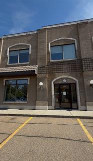 6924  Roper Road, Edmonton, Alberta  T6B 3H9 - Photo 8 - 43689609