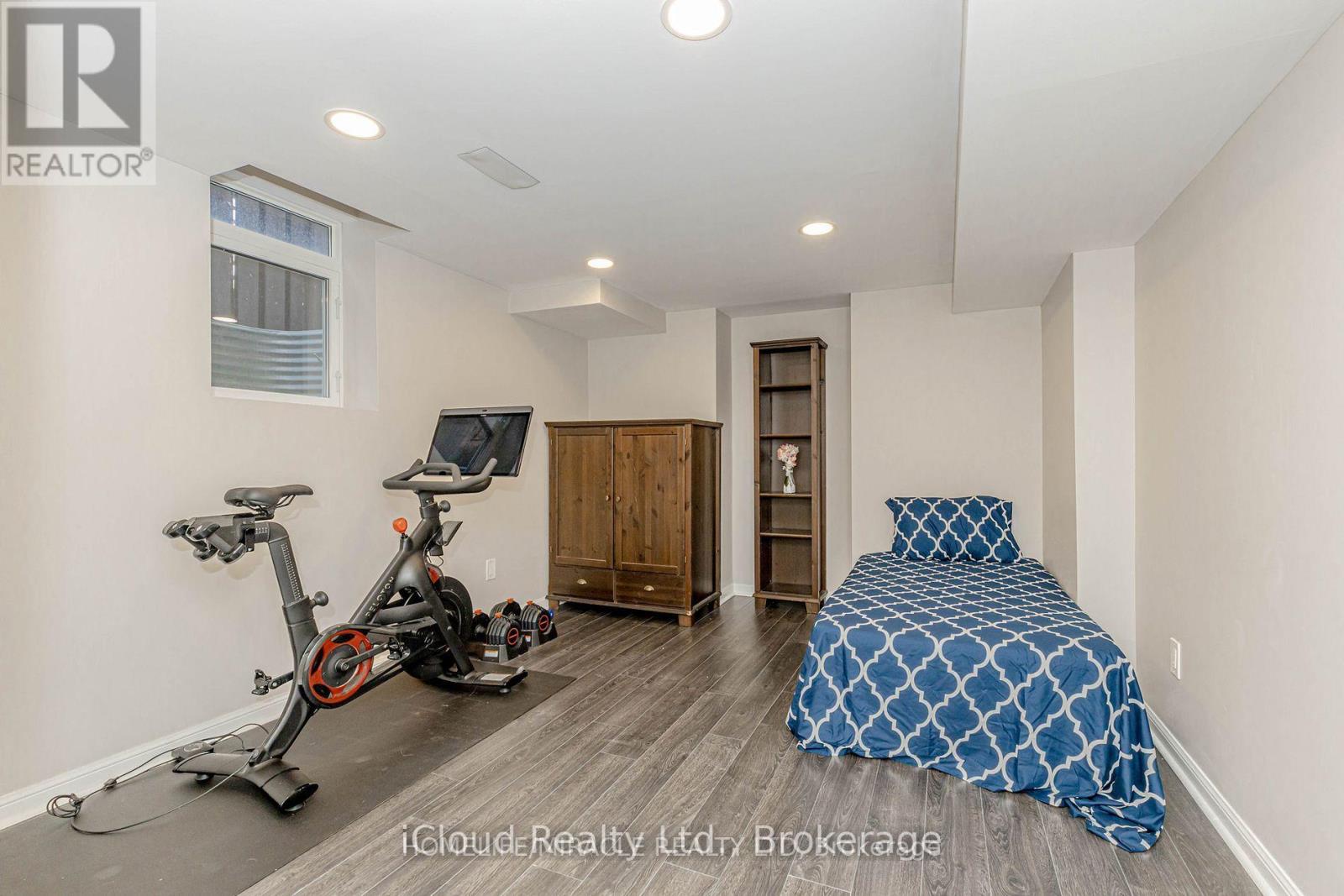 32 Masters Green Lower Crescent, Brampton, Ontario  L7A 3K6 - Photo 15 - W12649596