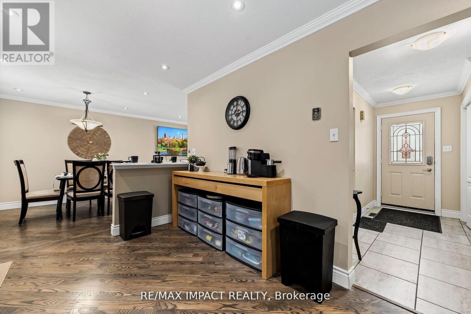 1158 Weller Street, Peterborough, Ontario  K9J 7M8 - Photo 10 - X12649636