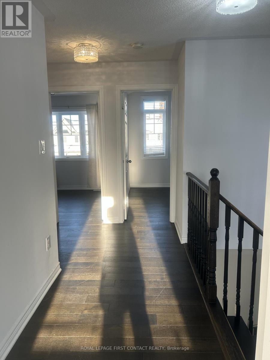 87 Pearcey Crescent, Barrie, Ontario  L4N 6R7 - Photo 14 - S12649632