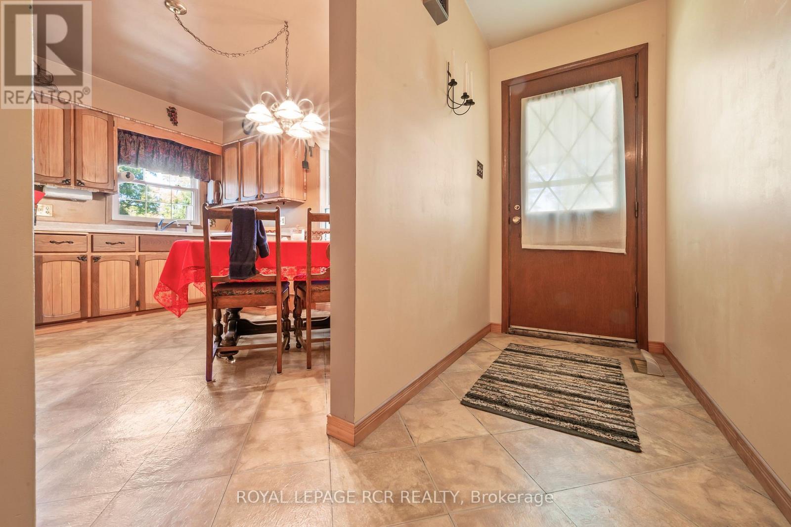 5396 Wellington 49 Road, Guelph/eramosa, Ontario  N0B 2K0 - Photo 8 - X12442404