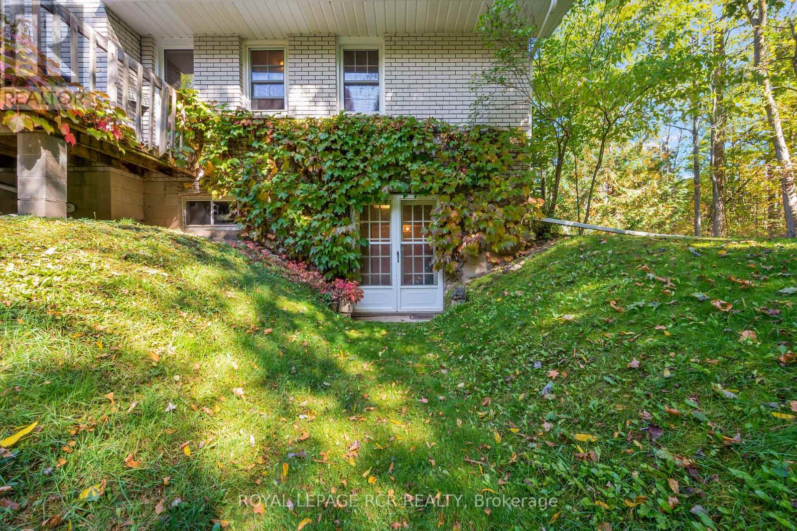 5396 Wellington 49 Road, Guelph/eramosa, Ontario  N0B 2K0 - Photo 29 - X12442404