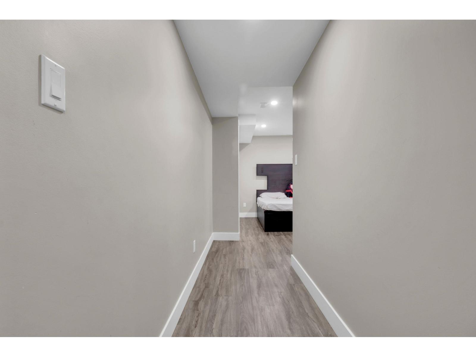 8972 Dewdney Trunk Road, Mission, British Columbia  V2V 6Y1 - Photo 34 - R3074859