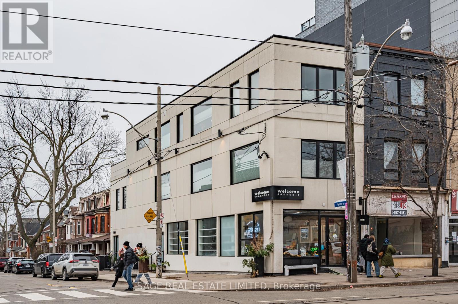 Main Retail & Fin. Lower - 1227 Dundas Street W, Toronto, Ontario  M6J 0E8 - Photo 4 - C12649438