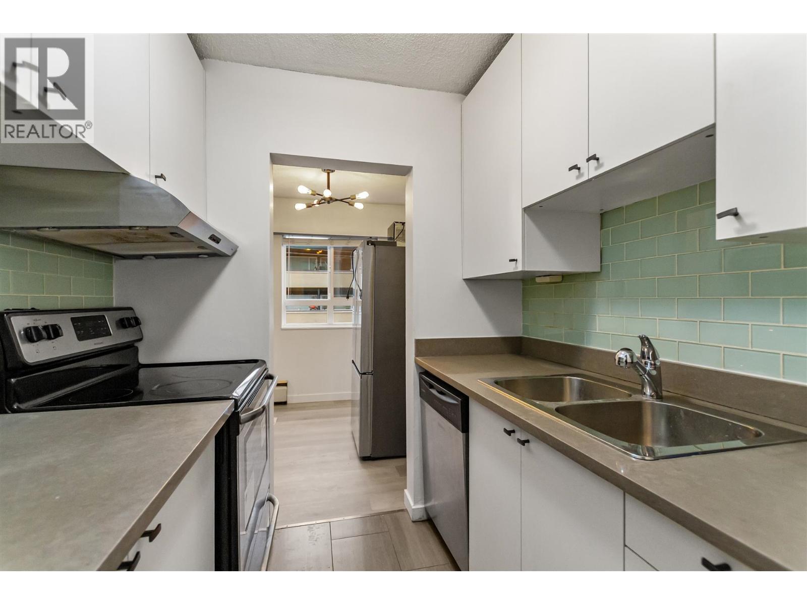 207 2025 W 2nd Avenue, Vancouver, British Columbia  V6J 1J6 - Photo 7 - R3074933