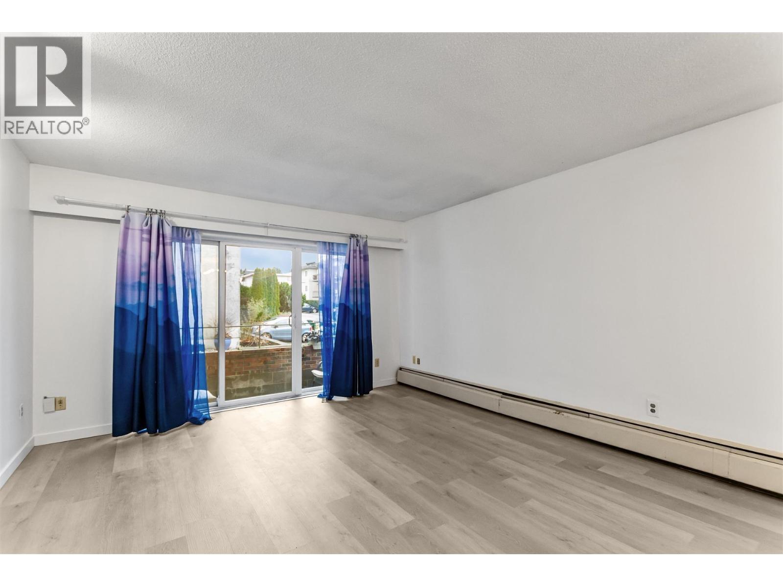 207 2025 W 2nd Avenue, Vancouver, British Columbia  V6J 1J6 - Photo 8 - R3074933