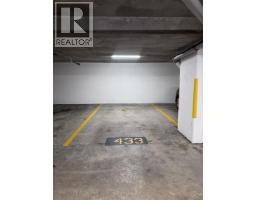 433 1233 PACIFIC BOULEVARD, Vancouver, British Columbia