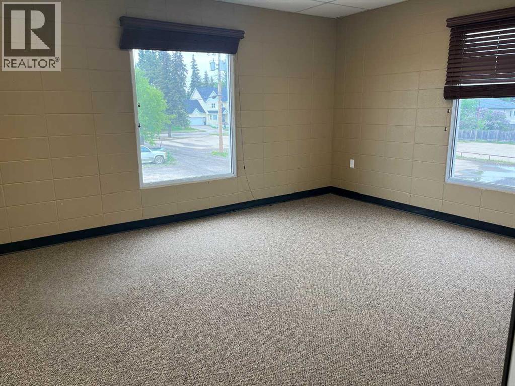 201-205 2 Street Ne, Slave Lake, Alberta  T0G 2A2 - Photo 7 - A2271900