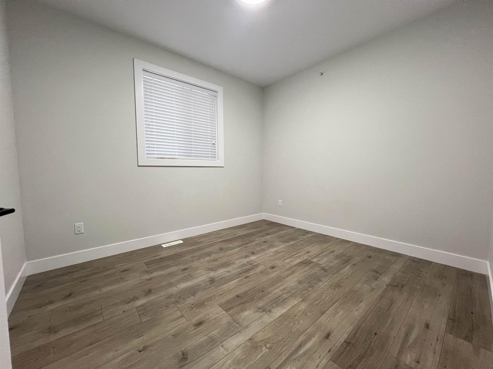 32927 3rd Avenue, Mission, British Columbia  V2V 1N2 - Photo 13 - R3074942