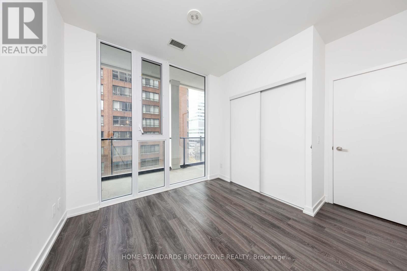 510 - 20 Edward Street, Toronto, Ontario  M5G 0C5 - Photo 23 - C12649658