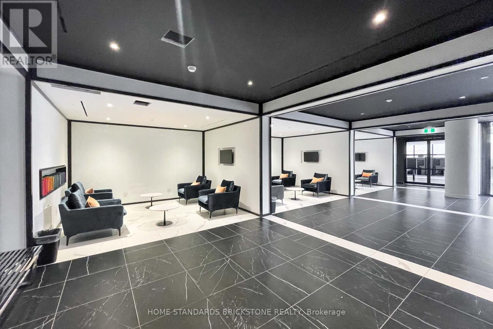 510 - 20 Edward Street, Toronto, Ontario  M5G 0C5 - Photo 37 - C12649658