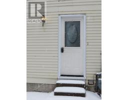 195 CASTLEBAR CRESCENT, Oshawa, Ontario