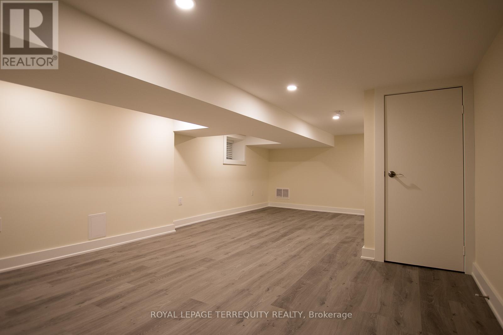 28 Bartlett Avenue, Toronto, Ontario  M6H 3E6 - Photo 23 - W12649522