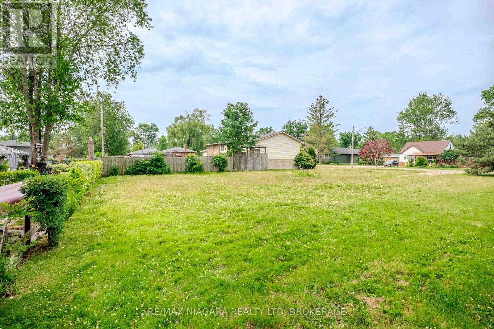 452.5 Lot 2 Ferndale Avenue, Fort Erie (Crescent Park), Ontario  L2A 5C4 - Photo 10 - X12649670