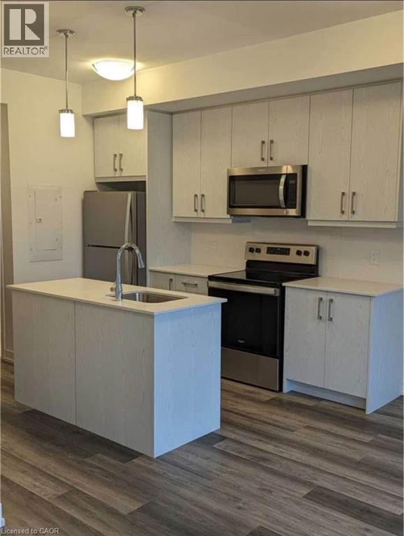 10 Palace Street Unit# D12, Kitchener, Ontario  N2E 0J3 - Photo 2 - 40795021