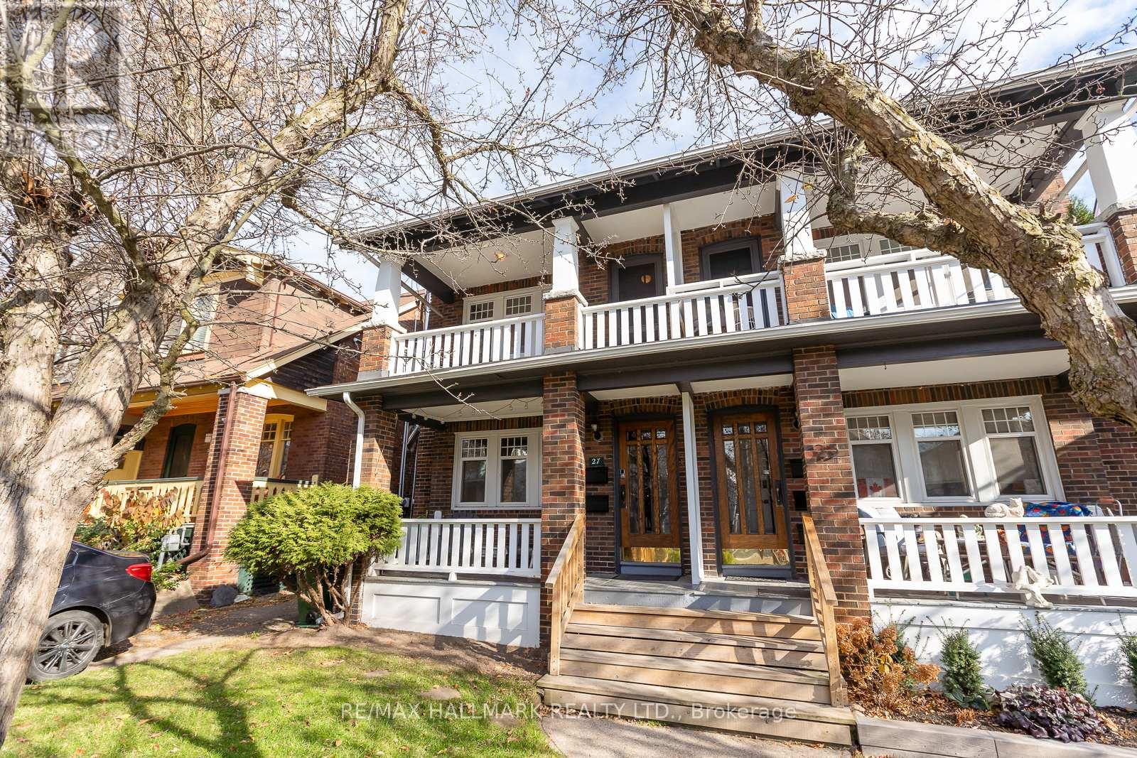 B (UPPER) - 27 HAMMERSMITH AVENUE, Toronto, Ontario