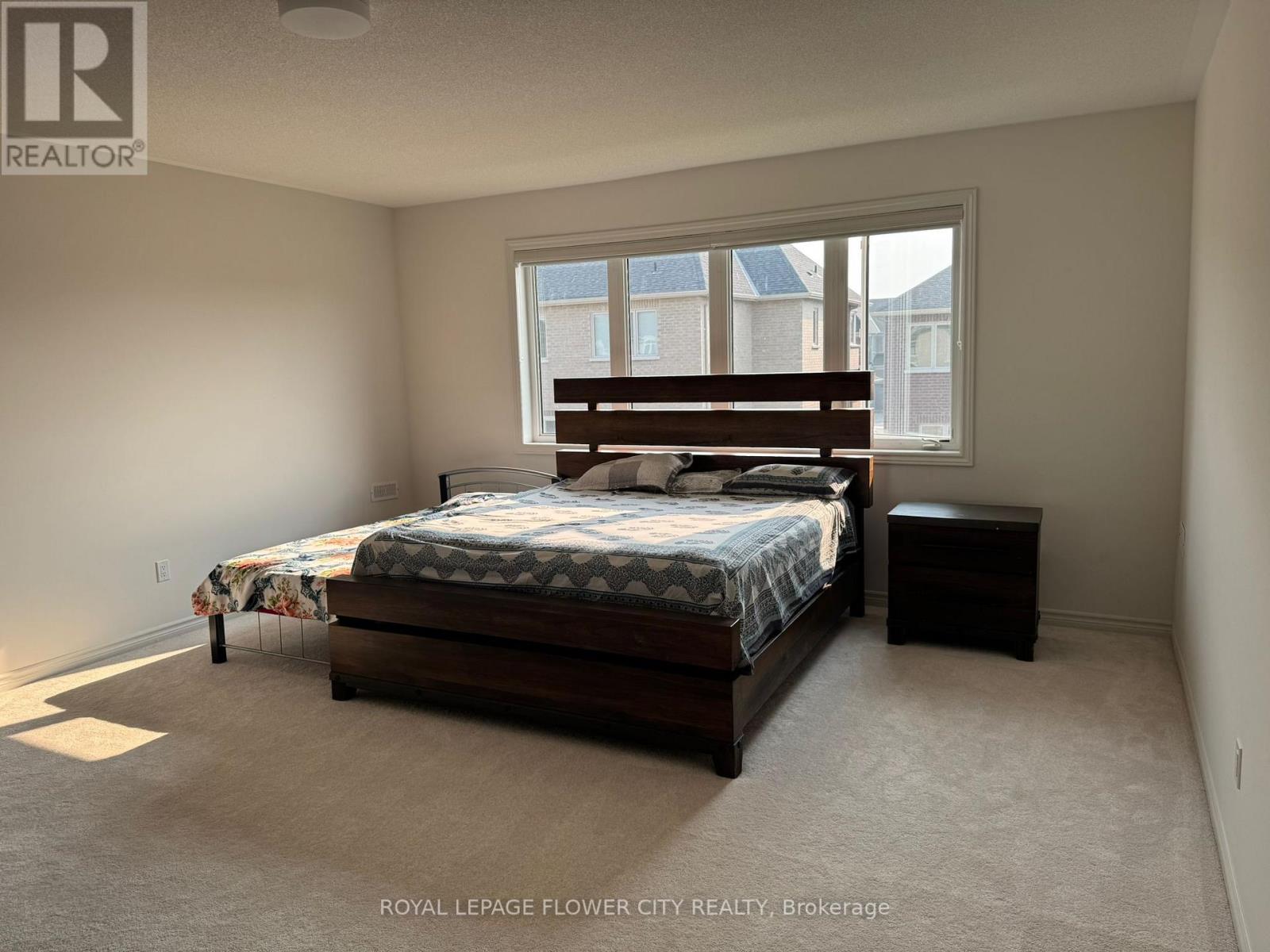 32 Twinleaf Crescent, Adjala-Tosorontio (Colgan), Ontario  L0G 1W0 - Photo 6 - N12649662