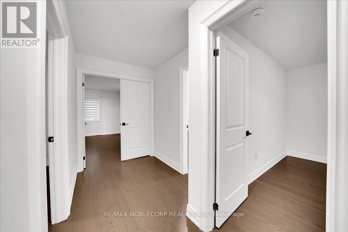 508 Seaview Heights, East Gwillimbury, Ontario  L9N 0Y3 - Photo 28 - N12649674