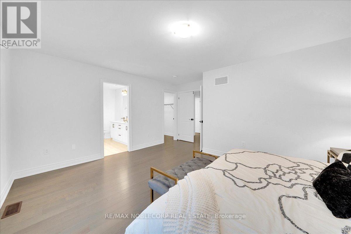 508 Seaview Heights, East Gwillimbury, Ontario  L9N 0Y3 - Photo 31 - N12649674