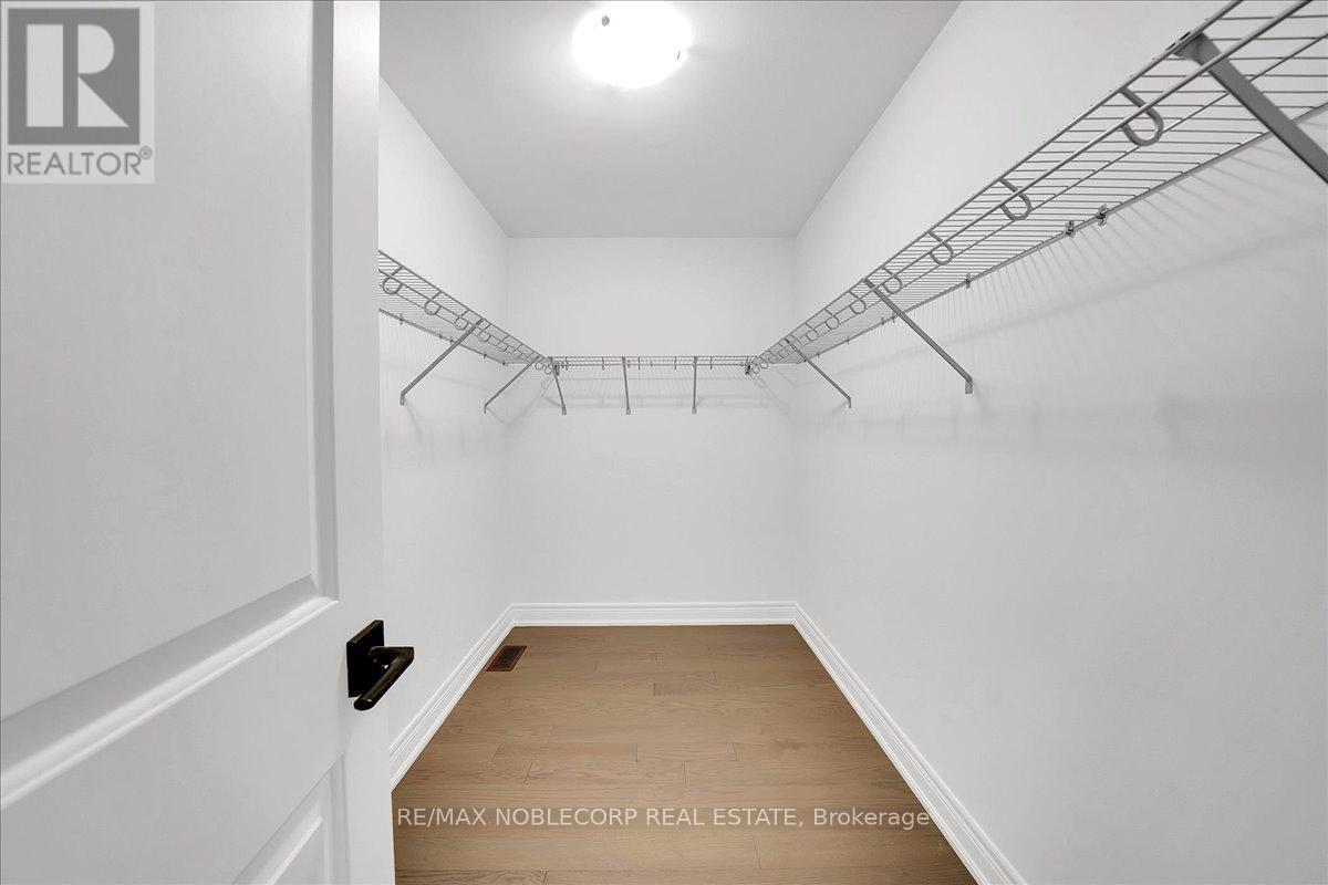 508 Seaview Heights, East Gwillimbury, Ontario  L9N 0Y3 - Photo 35 - N12649674