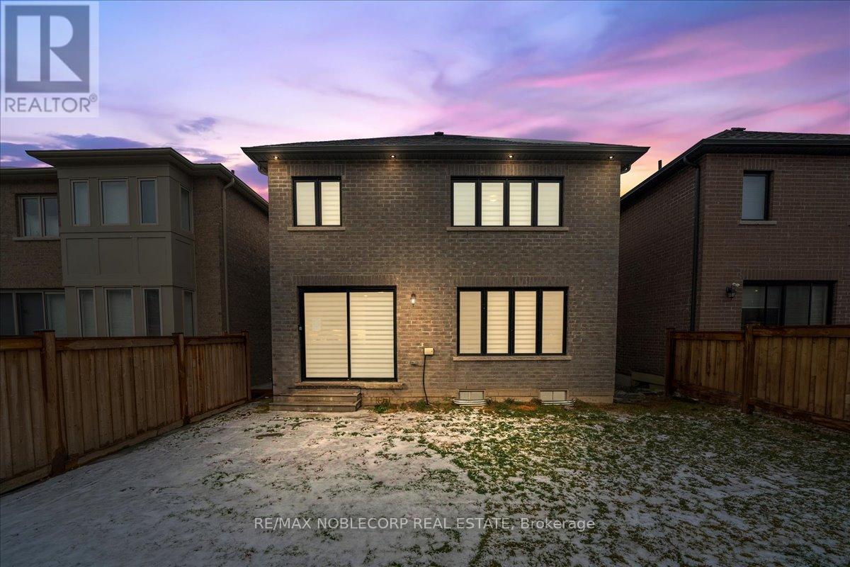 508 Seaview Heights, East Gwillimbury, Ontario  L9N 0Y3 - Photo 47 - N12649674